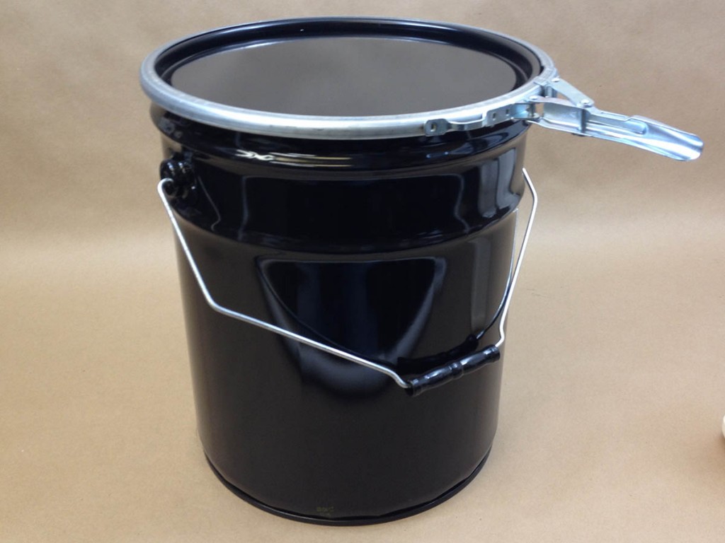 5 Gallon Unlined Metal Bucket with Dish Cover and Lever Lock Ring (CSCP23002 & CSCC8501DC