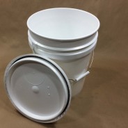 5 Gallon Containers | Yankee Containers: Drums, Pails, Cans, Bottles ...