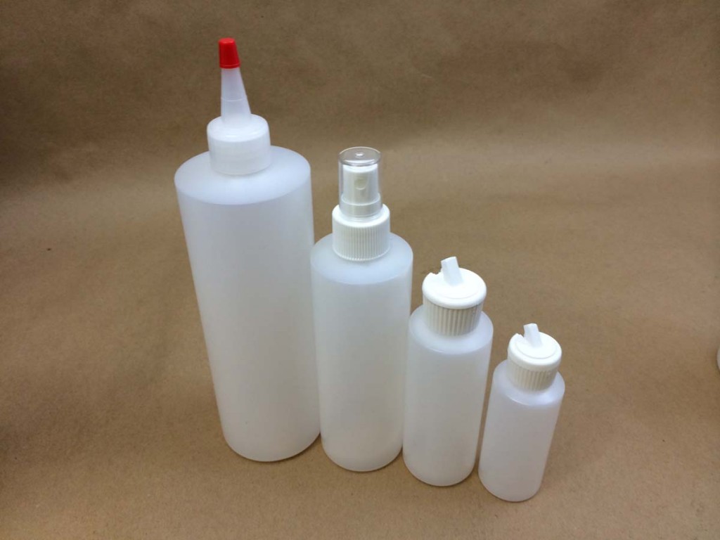 https://www.yankeecontainers.com/c/wp-content/uploads/2014/04/plastic-bottles-with-dispenser-caps-1024x768.jpg